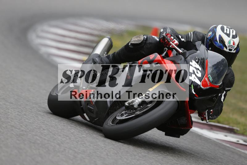 /37 09.08.2026  Pluess Motosport ADR/Freies Fahren/424
